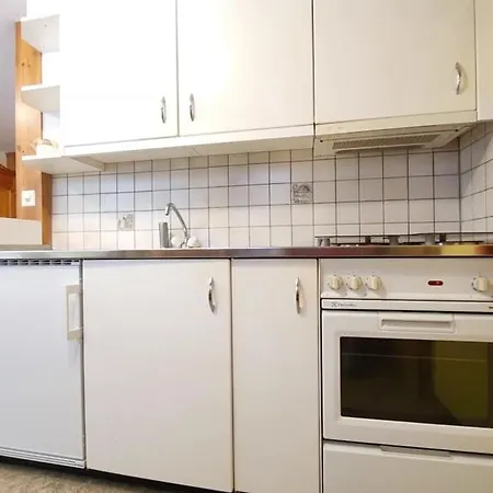 Mit Viel Charme, Kochnische Und 2 Betten Apartment Kandersteg