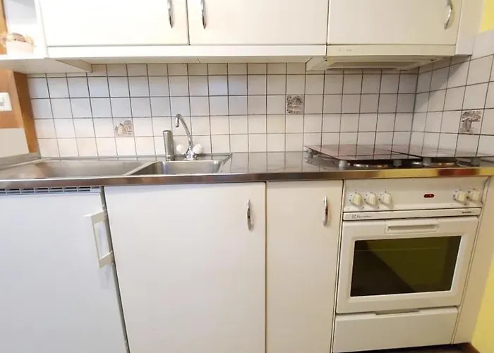 Mit Viel Charme, Kochnische Und 2 Betten Apartamento