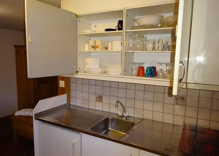 Mit Viel Charme, Kochnische Und 2 Betten Kandersteg